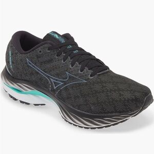 NWT Mizuno Men’s Wave Inspire 19 Sneaker 11.5